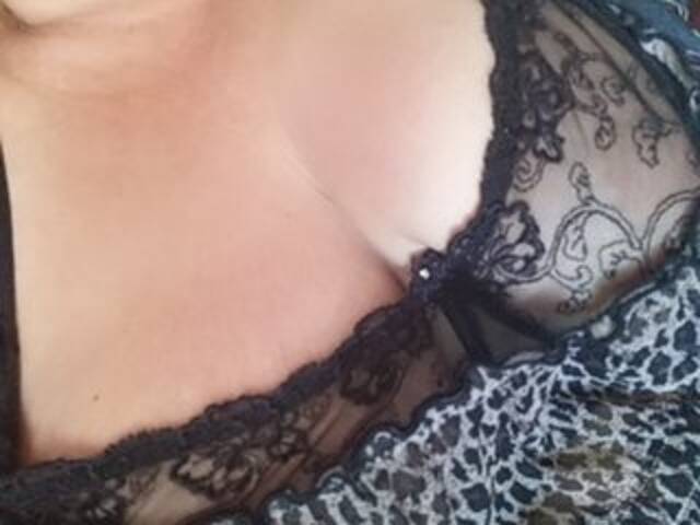 Capturas de tela de transmissão Alena209