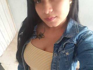 Chat de vídeo erótico LenaBakeer