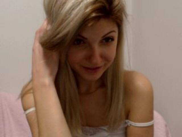 Capturas de tela de transmissão Lerika