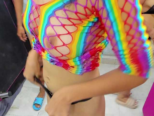 Capturas de tela de transmissão LesbiansTasty