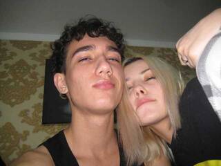 Chat de vídeo erótico Leshaaaas