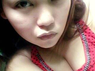 Chat de vídeo erótico xAsianTitsx