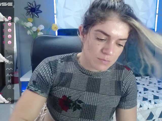 Capturas de tela de transmissão LiahBennett