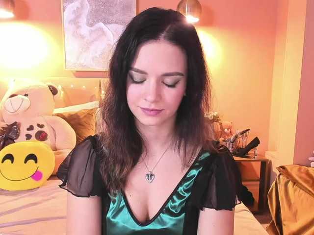 Capturas de tela de transmissão LiaMona