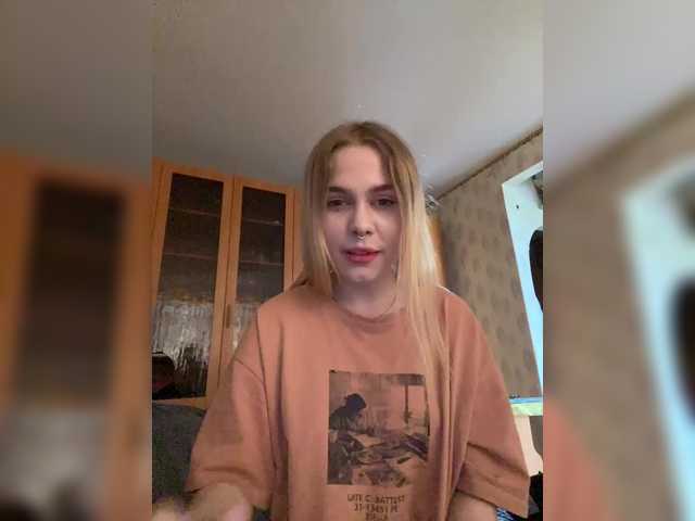 Capturas de tela de transmissão LiaRobinson