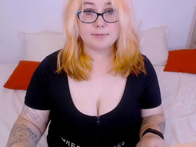 Capturas de tela de transmissão LinaMoore