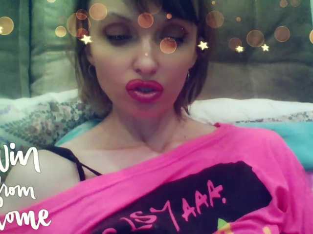 Fotos lilisexy14 Hello! I'm Lilya! Delicious and juicy blowjob with saliva and deepthroat with dildo 222, 18 already earned, I need 204 more tokens to complete countdown!