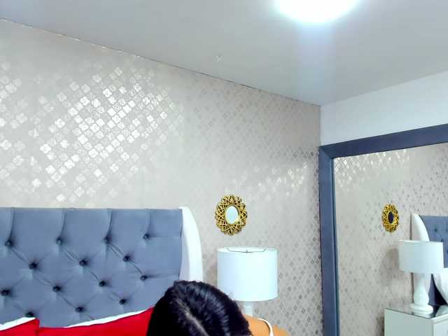 Capturas de tela de transmissão LilyMiler