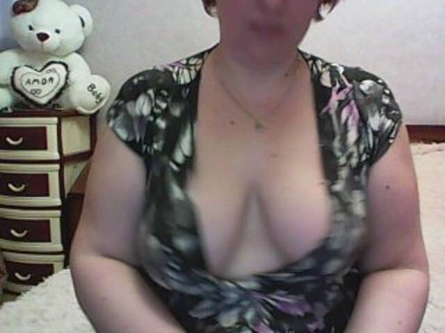 Capturas de tela de transmissão LinaMi667