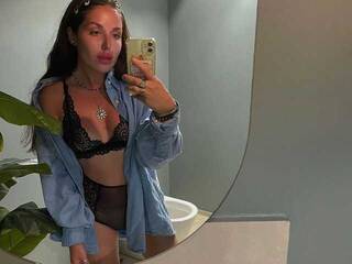 Chat de vídeo erótico LisaAlbarn