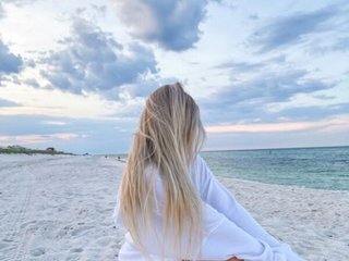 Chat de vídeo erótico LittleBarbieJ