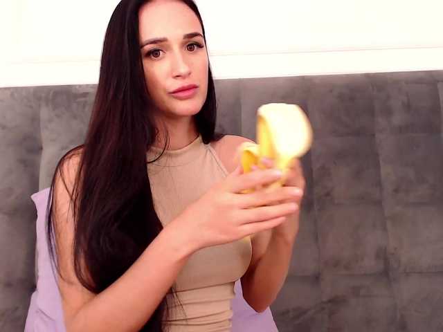 Capturas de tela de transmissão LittleDesire