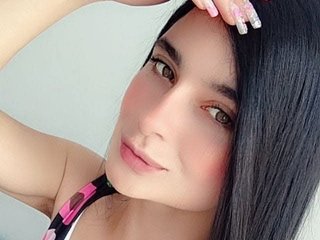 Chat de vídeo erótico littleemma-777