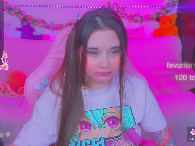 Capturas de tela de transmissão LoliSuccub