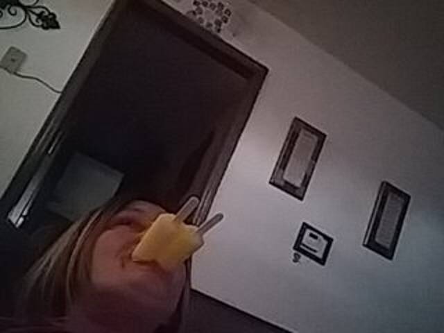 Capturas de tela de transmissão Littleshorty