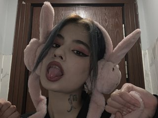 Chat de vídeo erótico liya_monster
