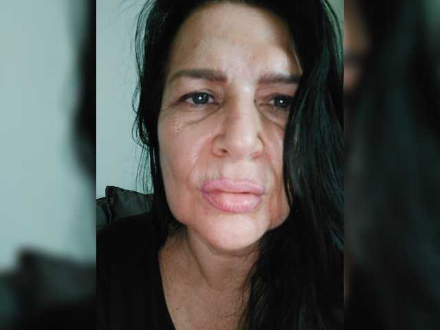 Capturas de tela de transmissão llulluche