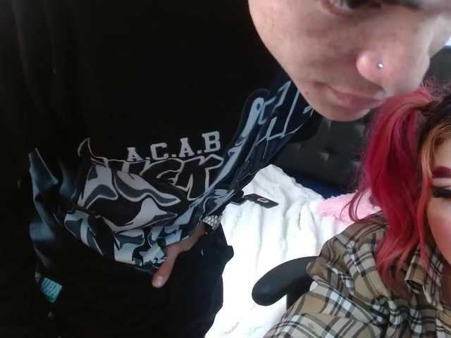 Capturas de tela de transmissão Lola-y-bunny