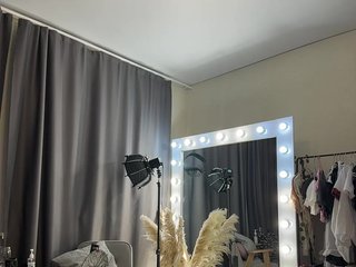Chat de vídeo erótico LolaDoll
