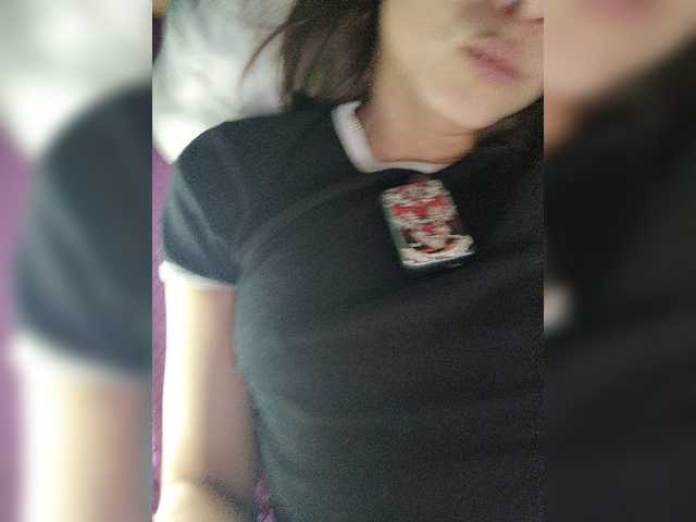 Capturas de tela de transmissão Loloskaa