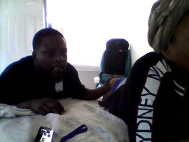 Capturas de tela de transmissão LondonLove