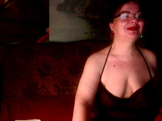 Capturas de tela de transmissão Lori20