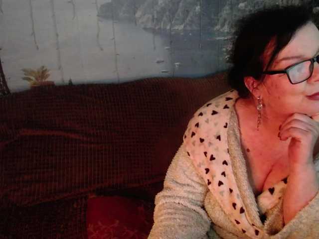 Capturas de tela de transmissão Lori20