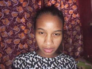 Chat de vídeo erótico Louane-1