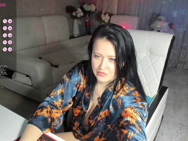 Capturas de tela de transmissão LoveCatsuit