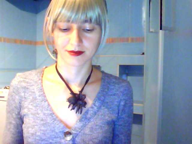 Capturas de tela de transmissão LovelyBlond