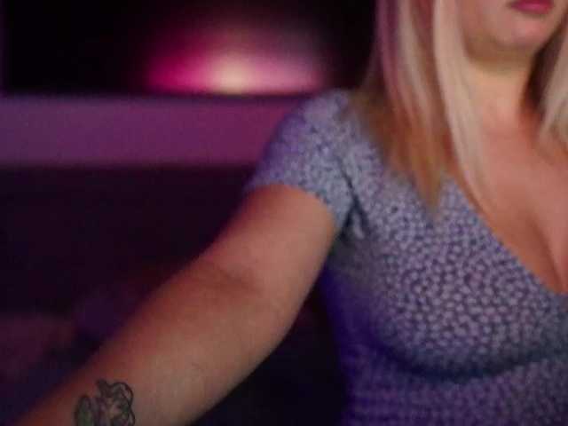 Capturas de tela de transmissão LoveSpace11