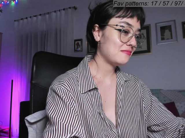 Capturas de tela de transmissão Luci--ana