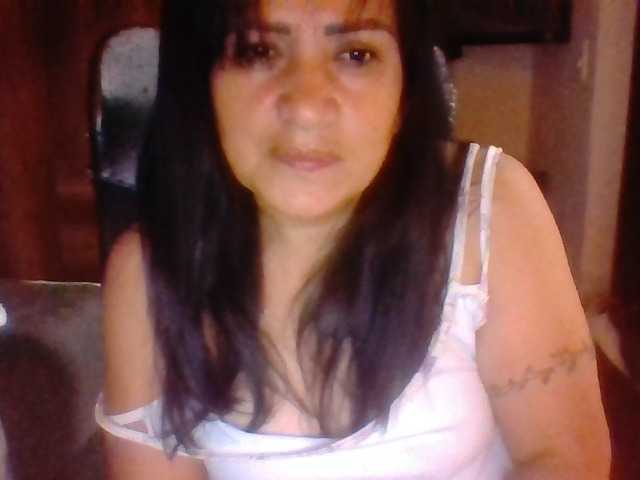 Capturas de tela de transmissão Luciana_
