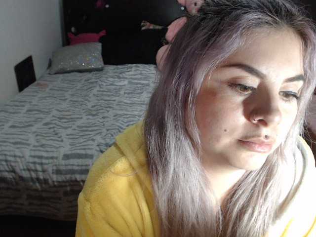 Capturas de tela de transmissão lucilehm