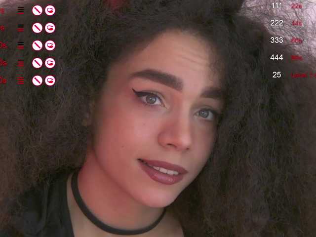 Capturas de tela de transmissão Lucy-Lou