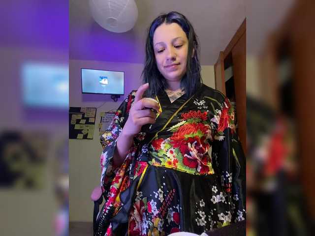 Capturas de tela de transmissão Lucybluish