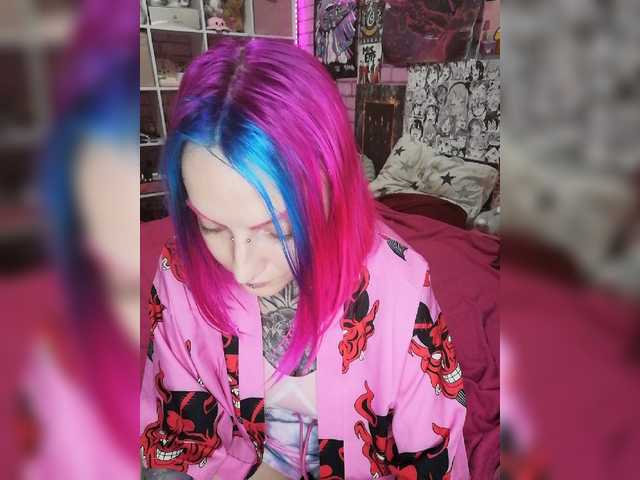 Capturas de tela de transmissão LucyElfen