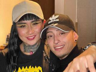 Chat de vídeo erótico LucyyTiago