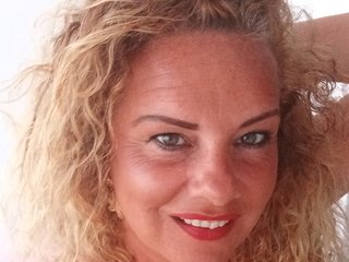 Chat de vídeo erótico Lussyanna