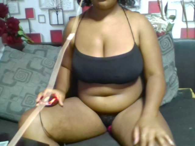 Capturas de tela de transmissão LyahGold