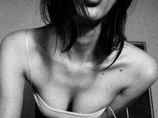 Chat de vídeo erótico MadameLia