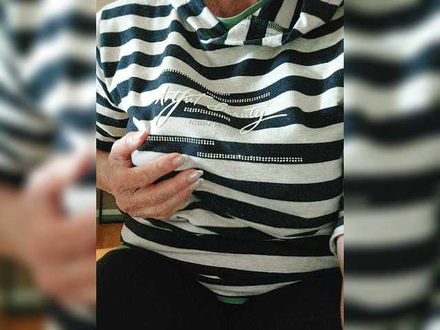Capturas de tela de transmissão MadamSG