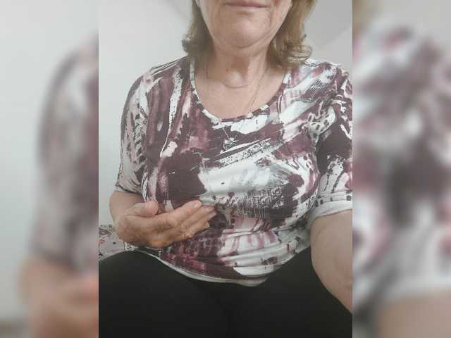 Fotos MadamSG Hello! My name is Nadezhda, I am 58 years old. I am very glad to see you visiting me! Give me your love. Vibration from 2 tokens