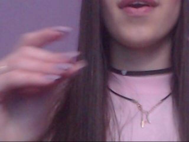 Capturas de tela de transmissão Madellyn