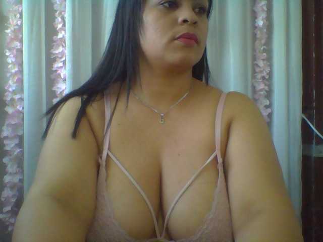 Fotos mafersmile #latina #bigboobs #bbw #mature #mistress
