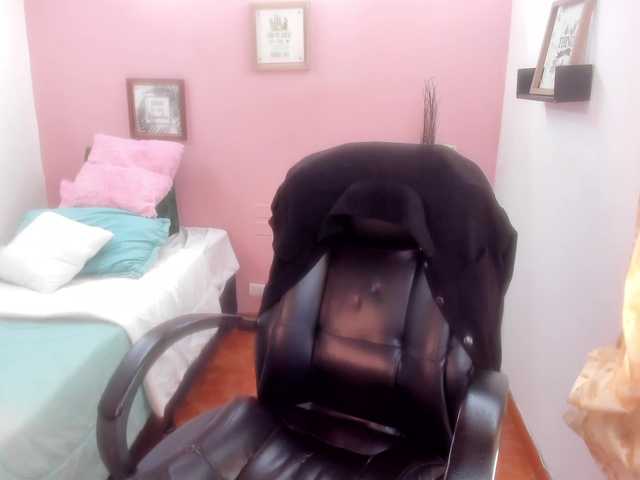 Capturas de tela de transmissão Maia-frost