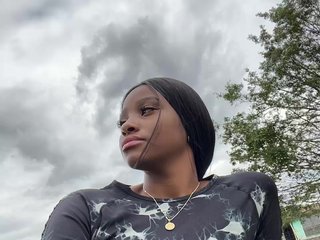 Chat de vídeo erótico MakiBounce
