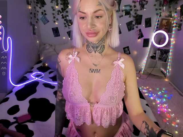 Capturas de tela de transmissão Lil_Lu