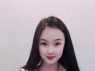 Chat de vídeo erótico Mandy-HuoWu