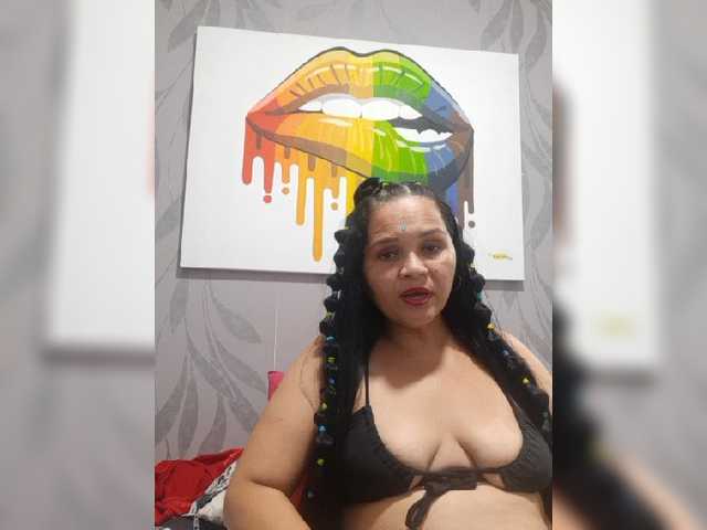 Capturas de tela de transmissão MARCELA23